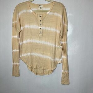 BillaBong Womens Peach Shirt‎ Size XS Henley Long Sleeve Round Hem Thermal
